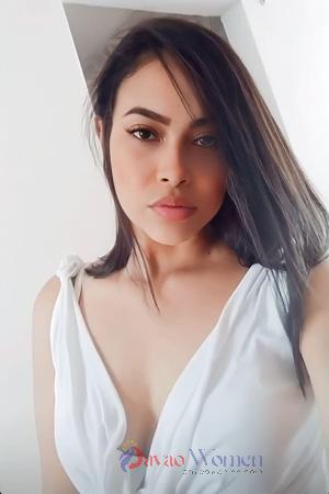 213983 - Loraine Age: 31 - Colombia