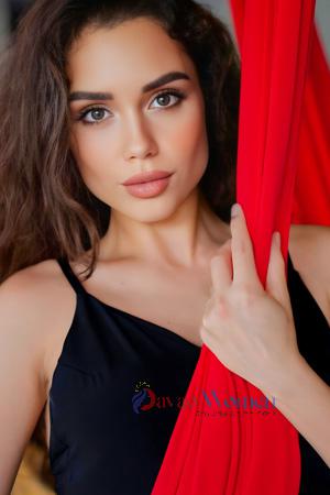 223572 - Yelyzaveta Age: 25 - Ukraine
