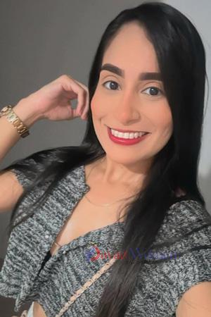 224484 - Tatiana Age: 32 - Colombia