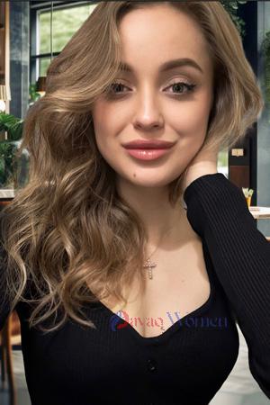 225183 - Yevhenia Age: 33 - Ukraine