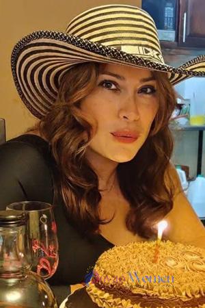 227286 - Yolvy Age: 46 - Costa Rica