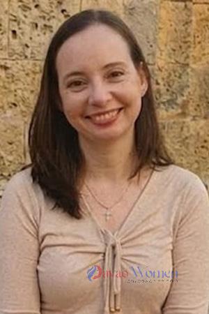 228098 - Laura Age: 44 - Colombia